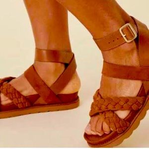 SPELL Alexa Plaited Leather Sandal  - Tan
Boho / US 7

NEW W/ TAGS